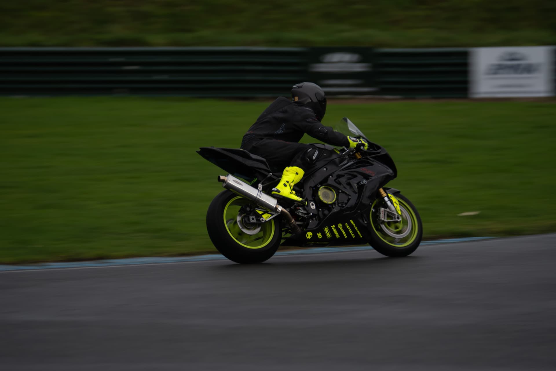 Exit Kerb: Tracking Out of the Corner — example photograph.